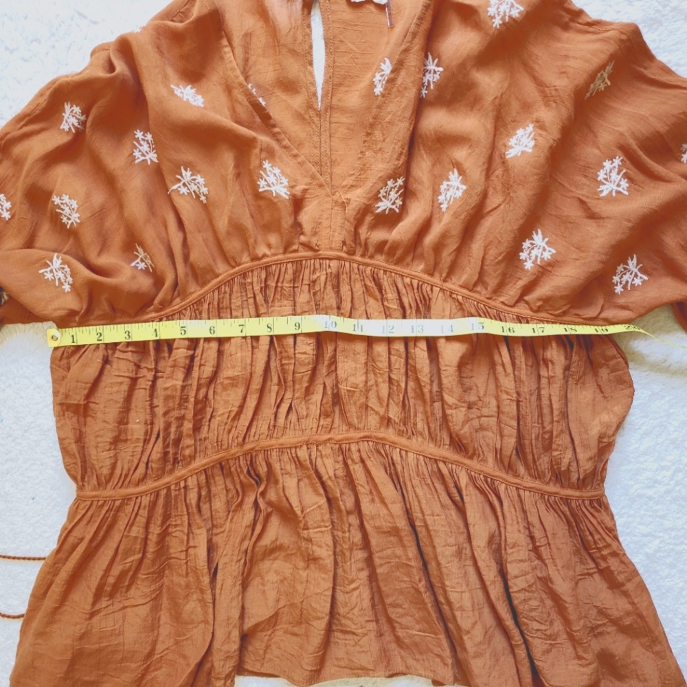 Anthropologie Entro Peasant Embroidered Bohemian Top Size Small - Picture 6 of 7